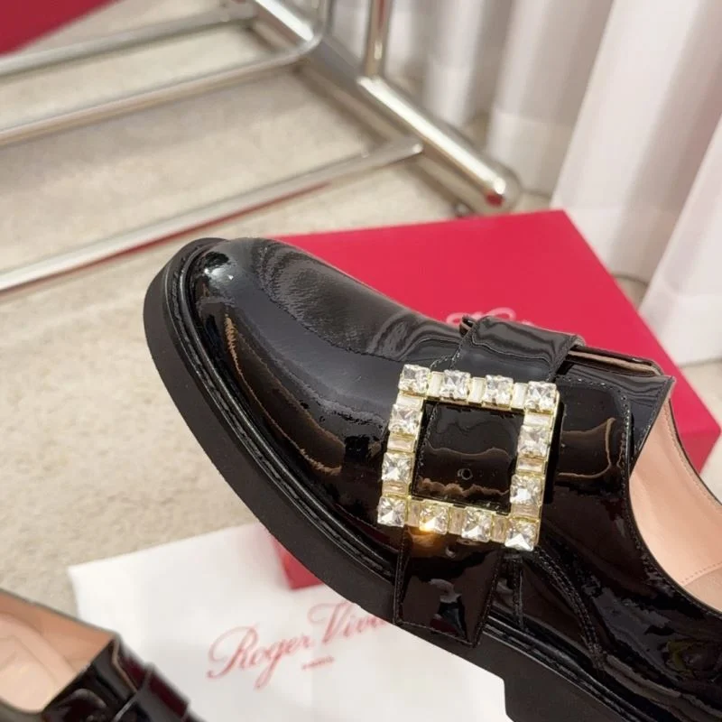 Roger Vivier Shoes ZipUp 9011