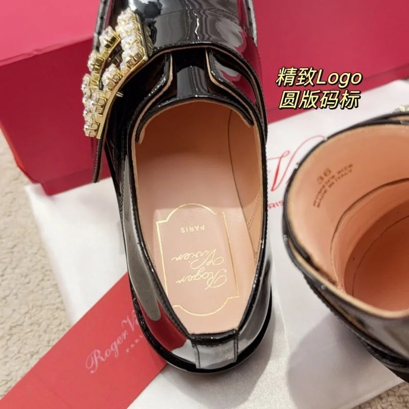 Roger Vivier Shoes ZipUp 9011