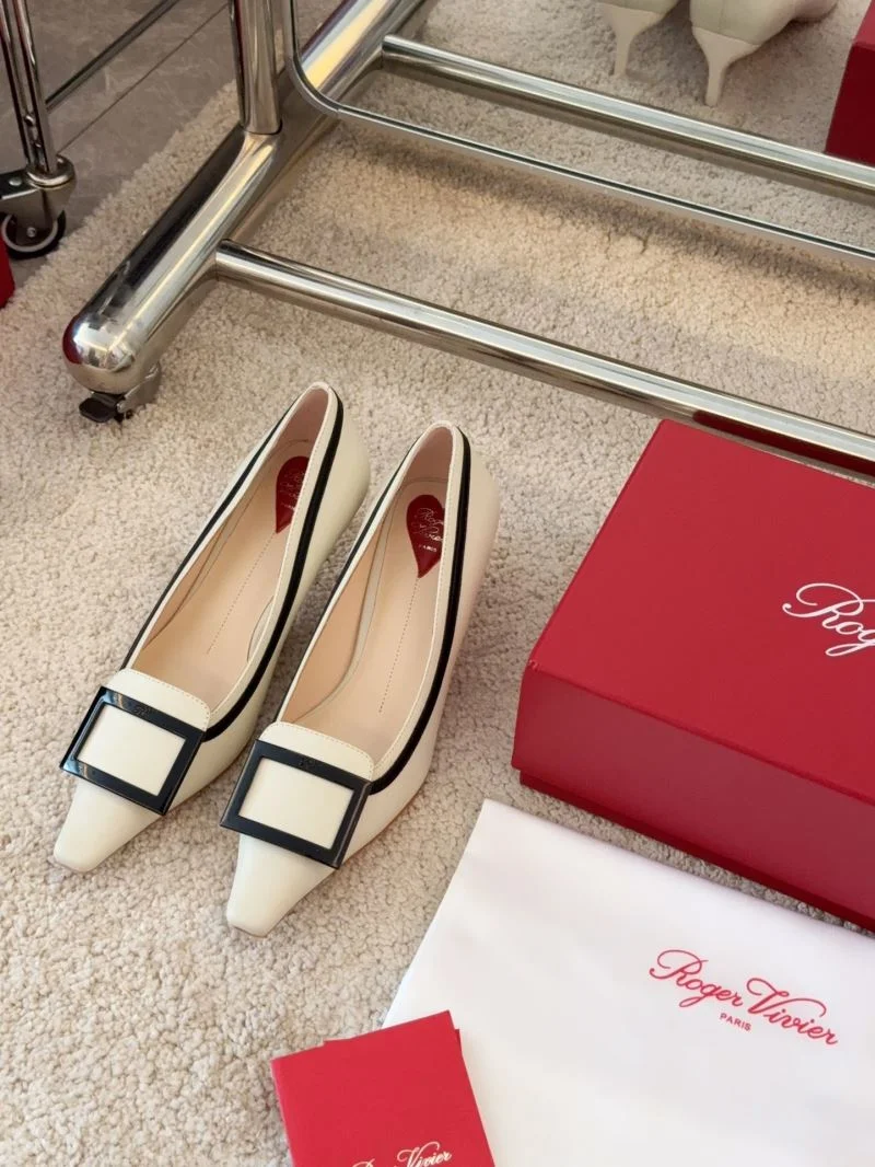 Roger Vivier Shoes Trendy 9060