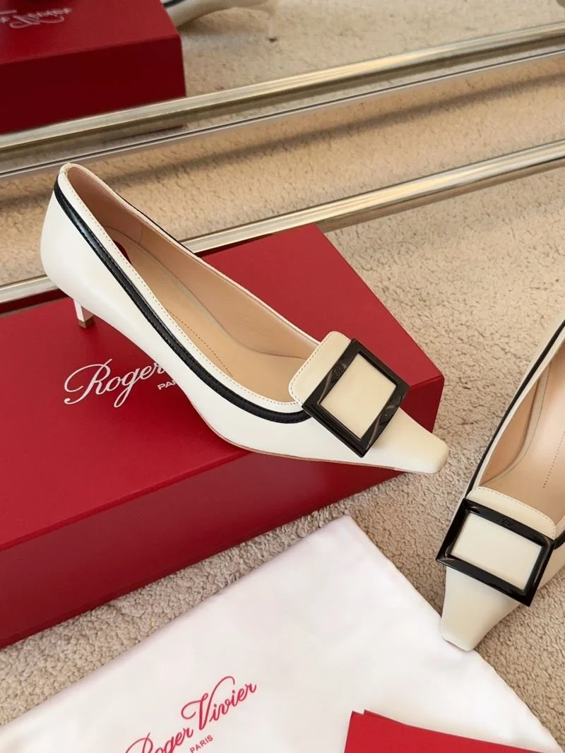 Roger Vivier Shoes Trendy 9060