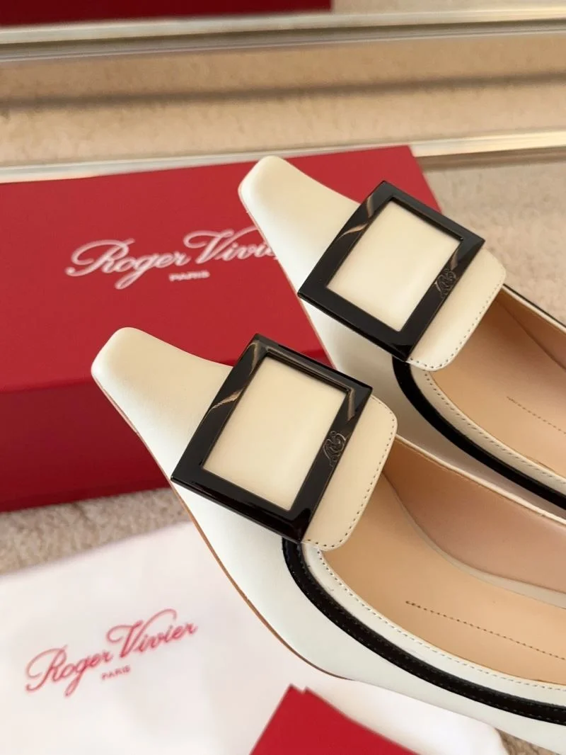 Roger Vivier Shoes Trendy 9060