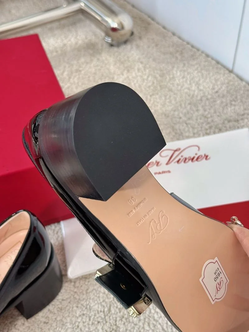 Roger Vivier Shoes Contemporary 8994