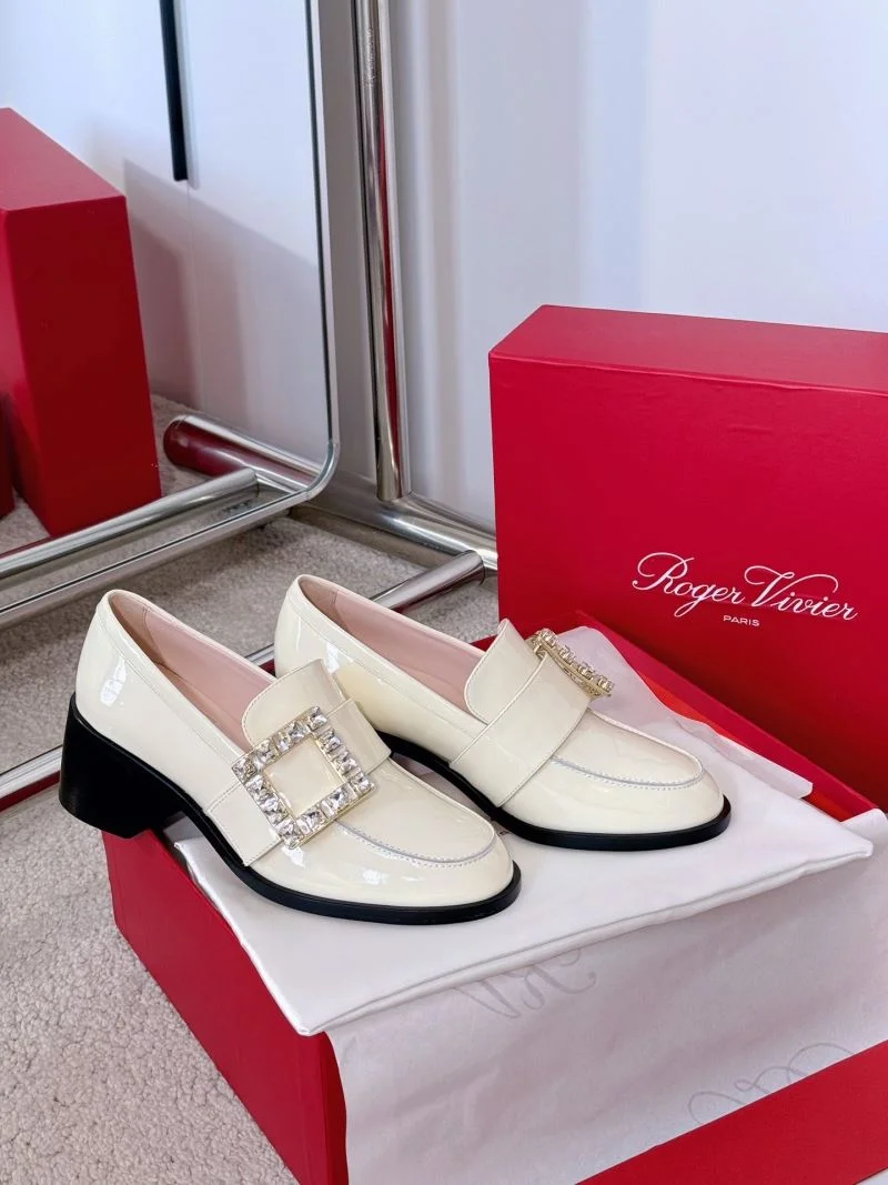 Lightweight Roger Vivier Shoes 8980