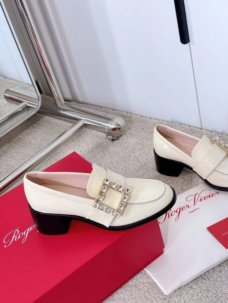 Lightweight Roger Vivier Shoes 8980