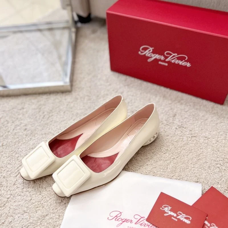 Casual Roger Vivier Shoes 9000