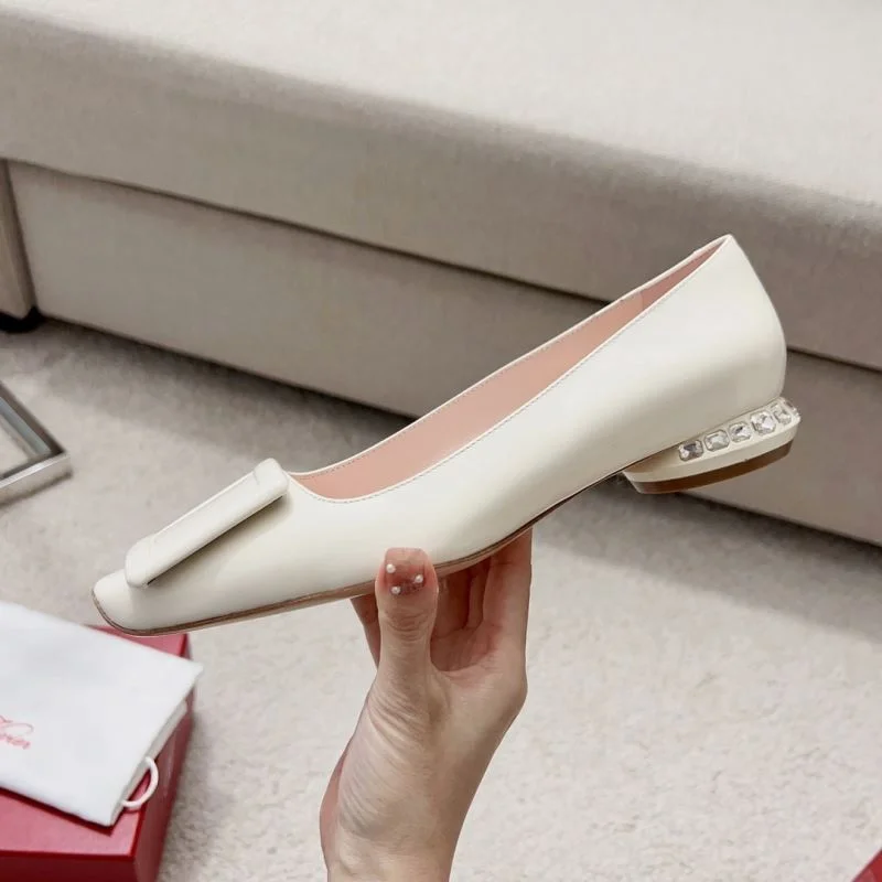 Casual Roger Vivier Shoes 9000
