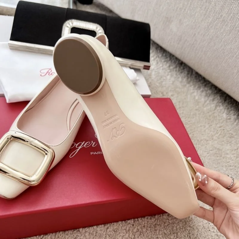 UrbanChic Roger Vivier Shoes 8978