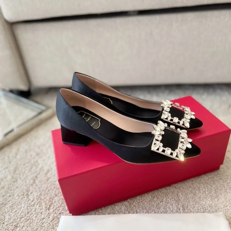 Practical Roger Vivier Shoes 8977