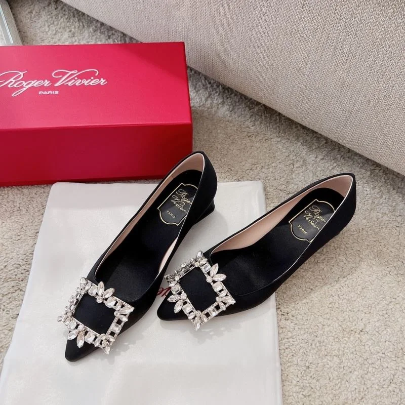 Practical Roger Vivier Shoes 8977