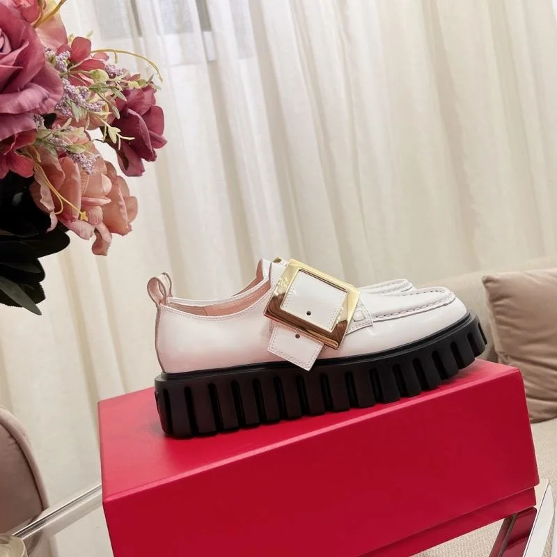 Flexible Roger Vivier Shoes 8983