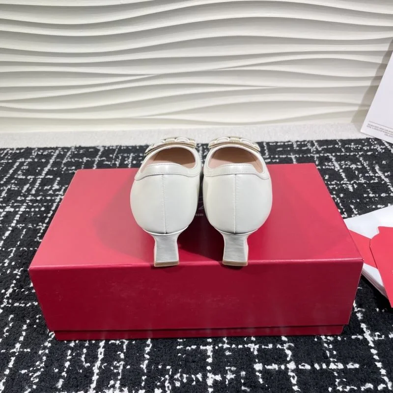 Roger Vivier Shoes StreetReady 8979