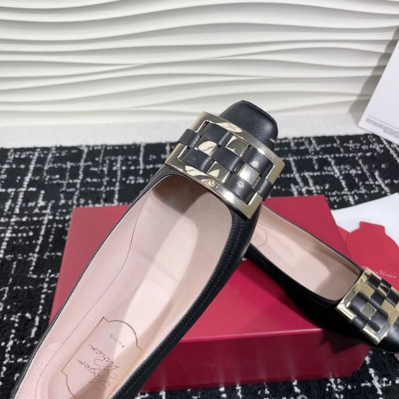 Breathable Roger Vivier Shoes 9015
