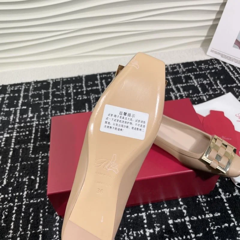 EasyMatch Roger Vivier Shoes 8968