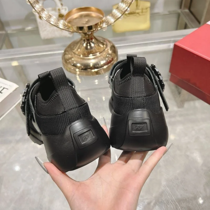 Roger Vivier Shoes Snug 8964