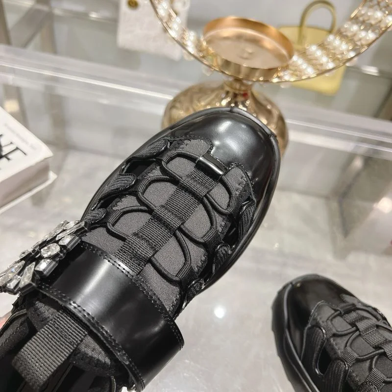 Roger Vivier Shoes Snug 8964