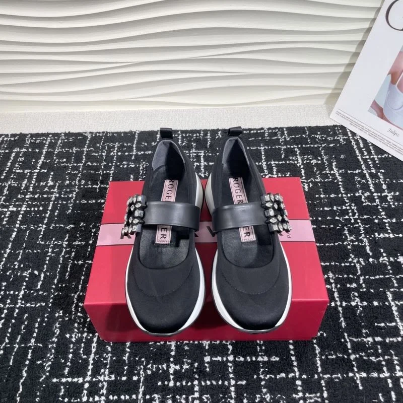 RelaxedFit Roger Vivier Shoes 8939
