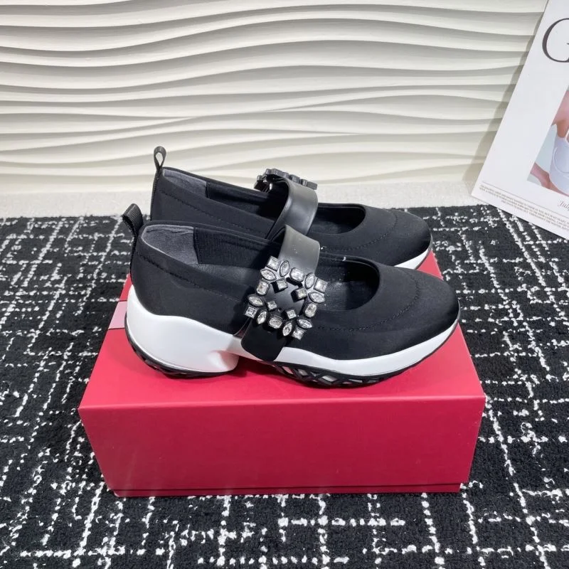 RelaxedFit Roger Vivier Shoes 8939