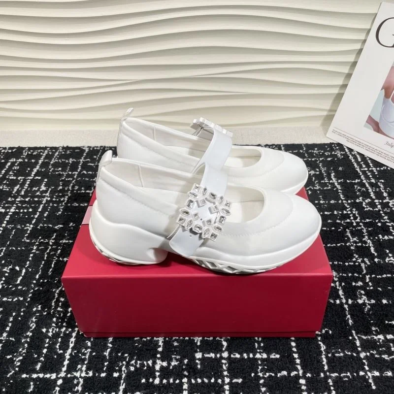 Roger Vivier Shoes RelaxedFit 8981