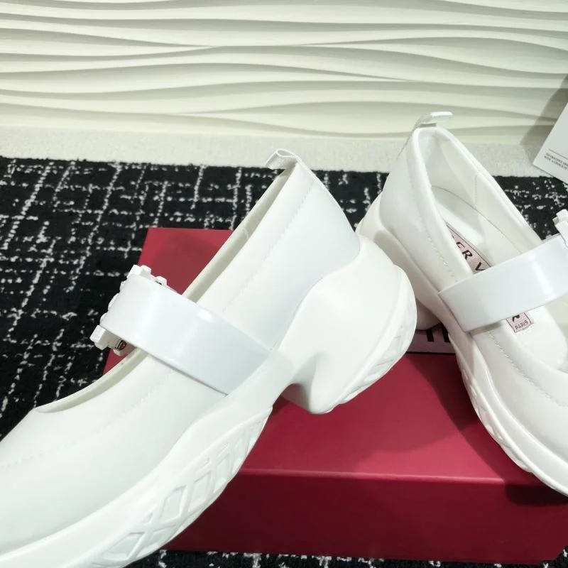 Roger Vivier Shoes RelaxedFit 8981