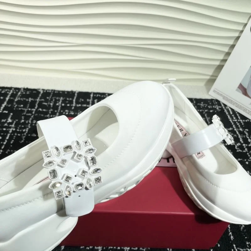 Roger Vivier Shoes RelaxedFit 8981