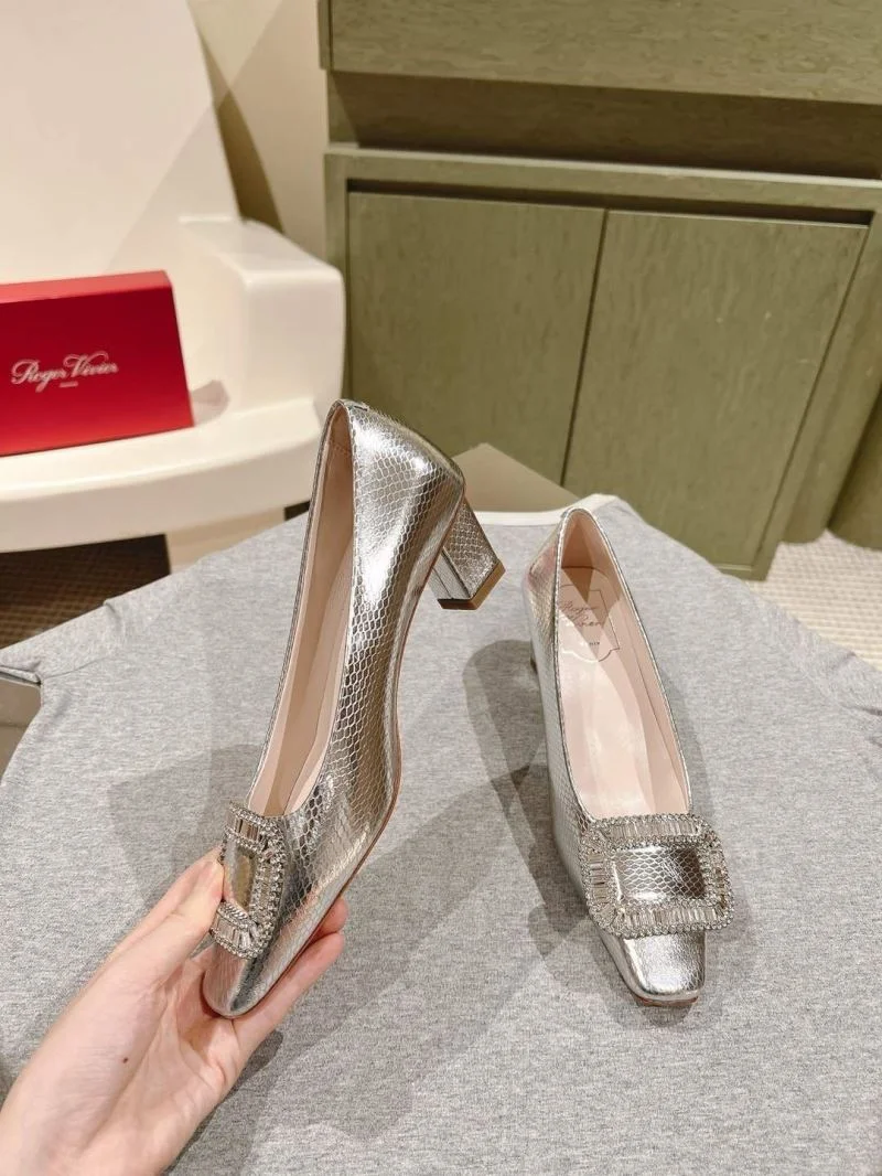 Affordable Roger Vivier Shoes 15429