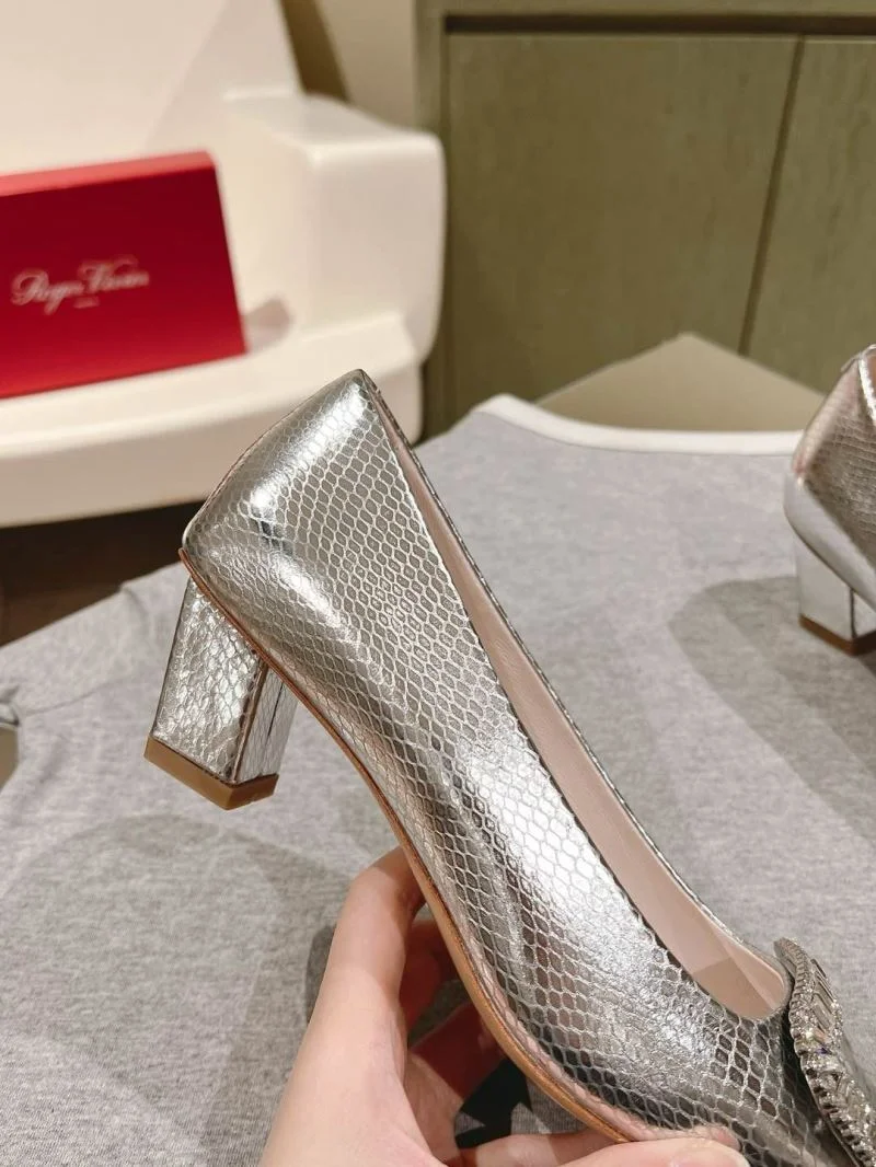 Affordable Roger Vivier Shoes 15429