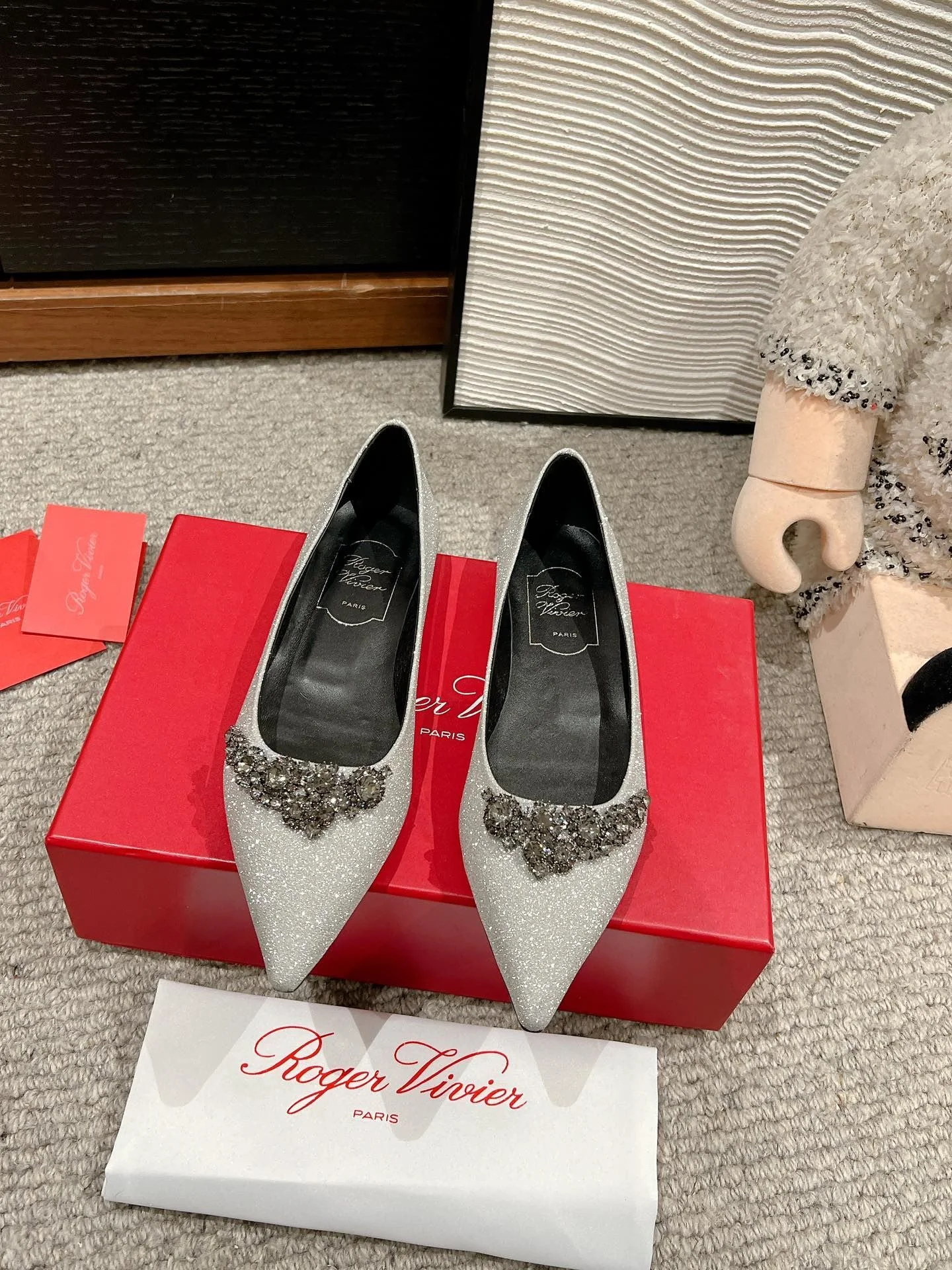 Durable Roger Vivier Shoes 5837