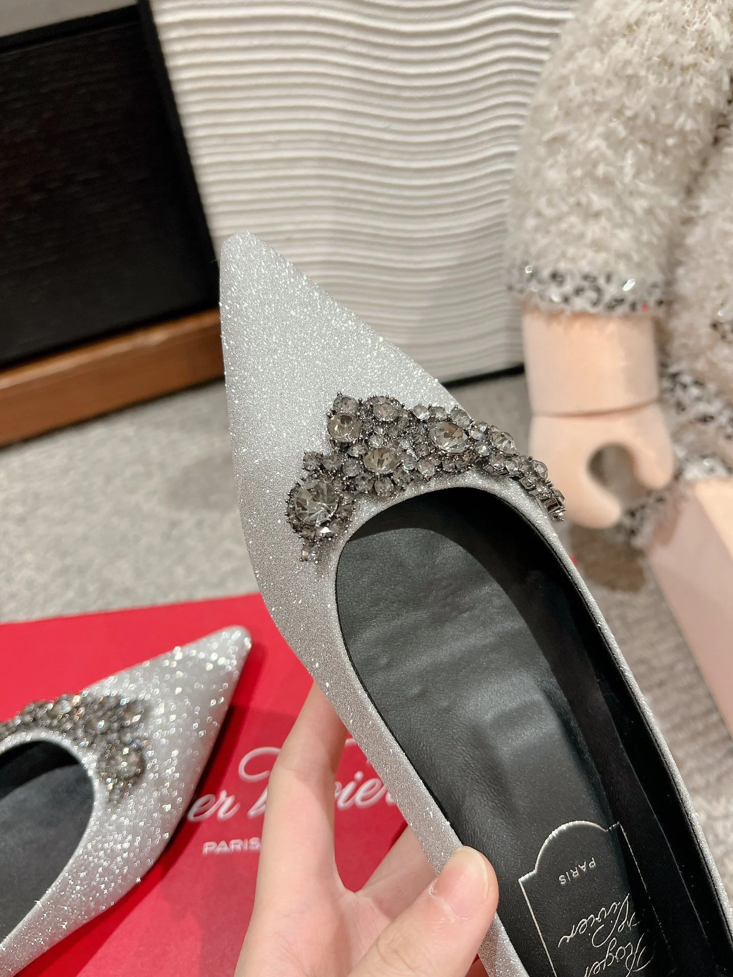 Durable Roger Vivier Shoes 5837