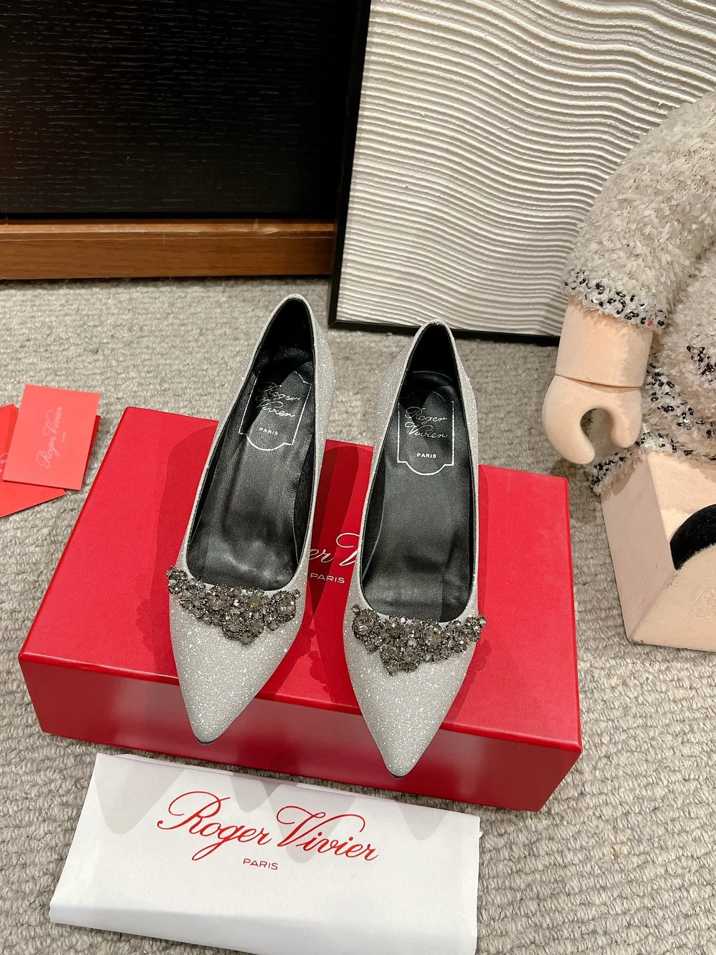 Unisex Roger Vivier Shoes 5826