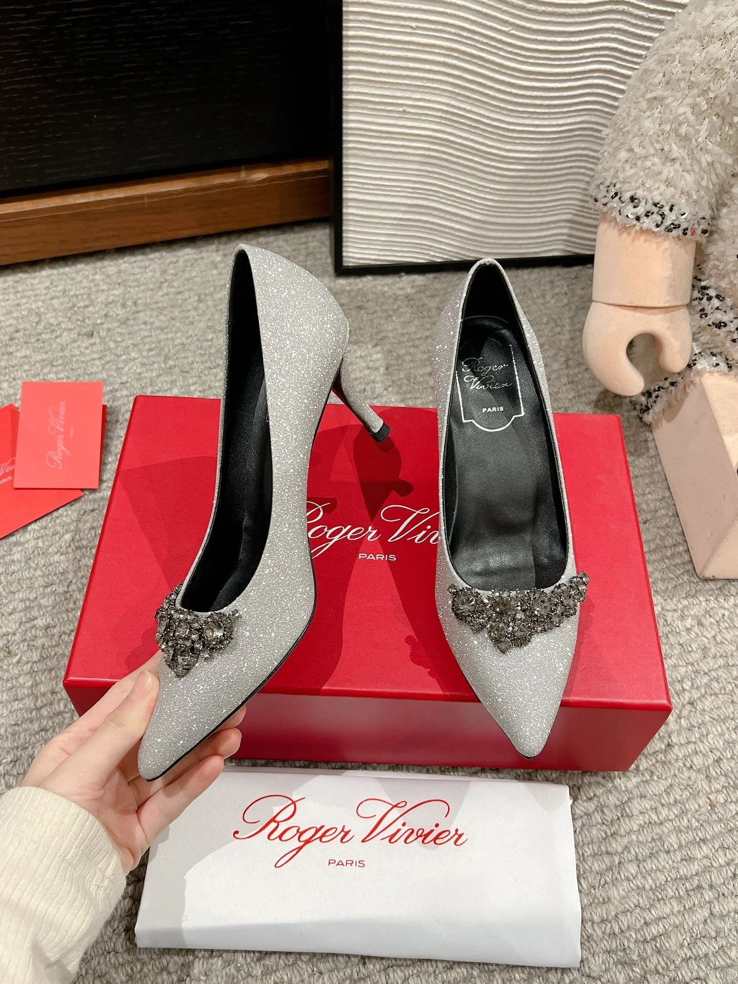 Unisex Roger Vivier Shoes 5826