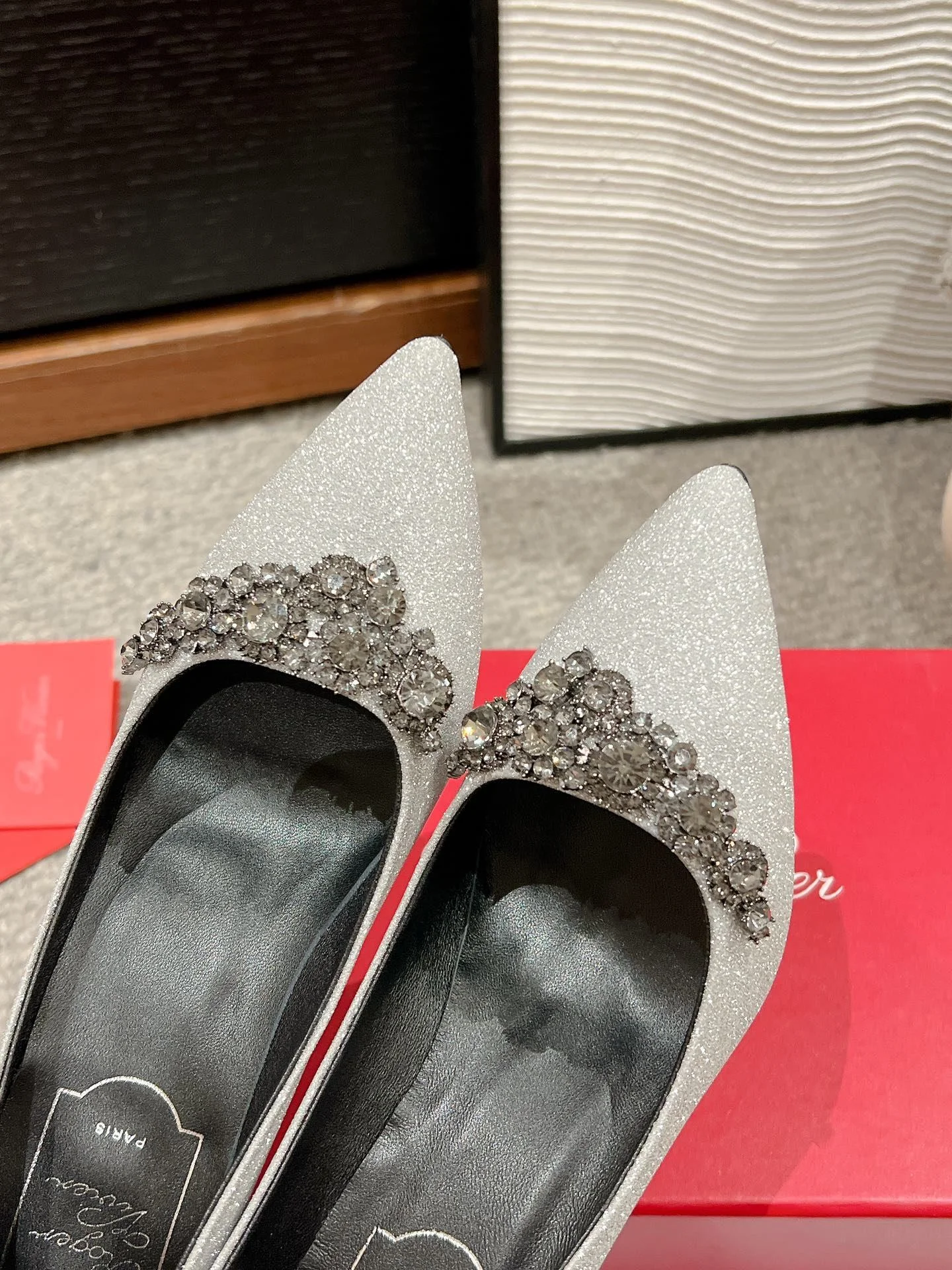 Unisex Roger Vivier Shoes 5826