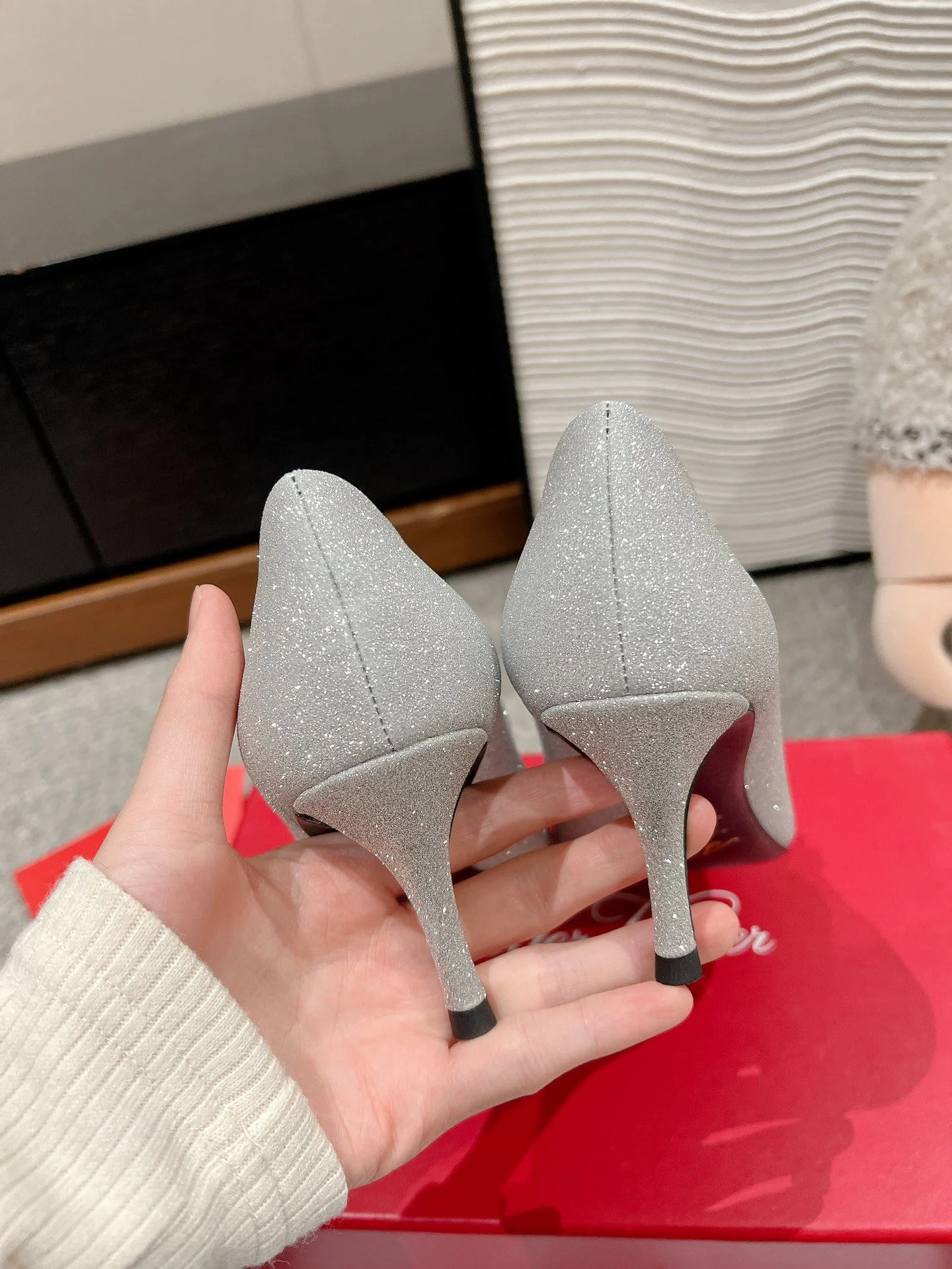 Unisex Roger Vivier Shoes 5826