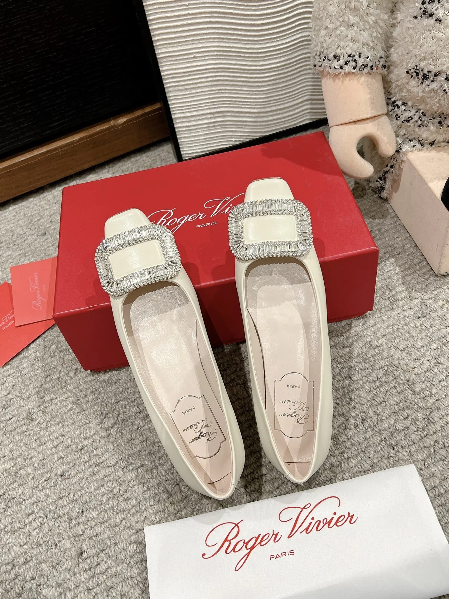 Roger Vivier Shoes Flexible 5825