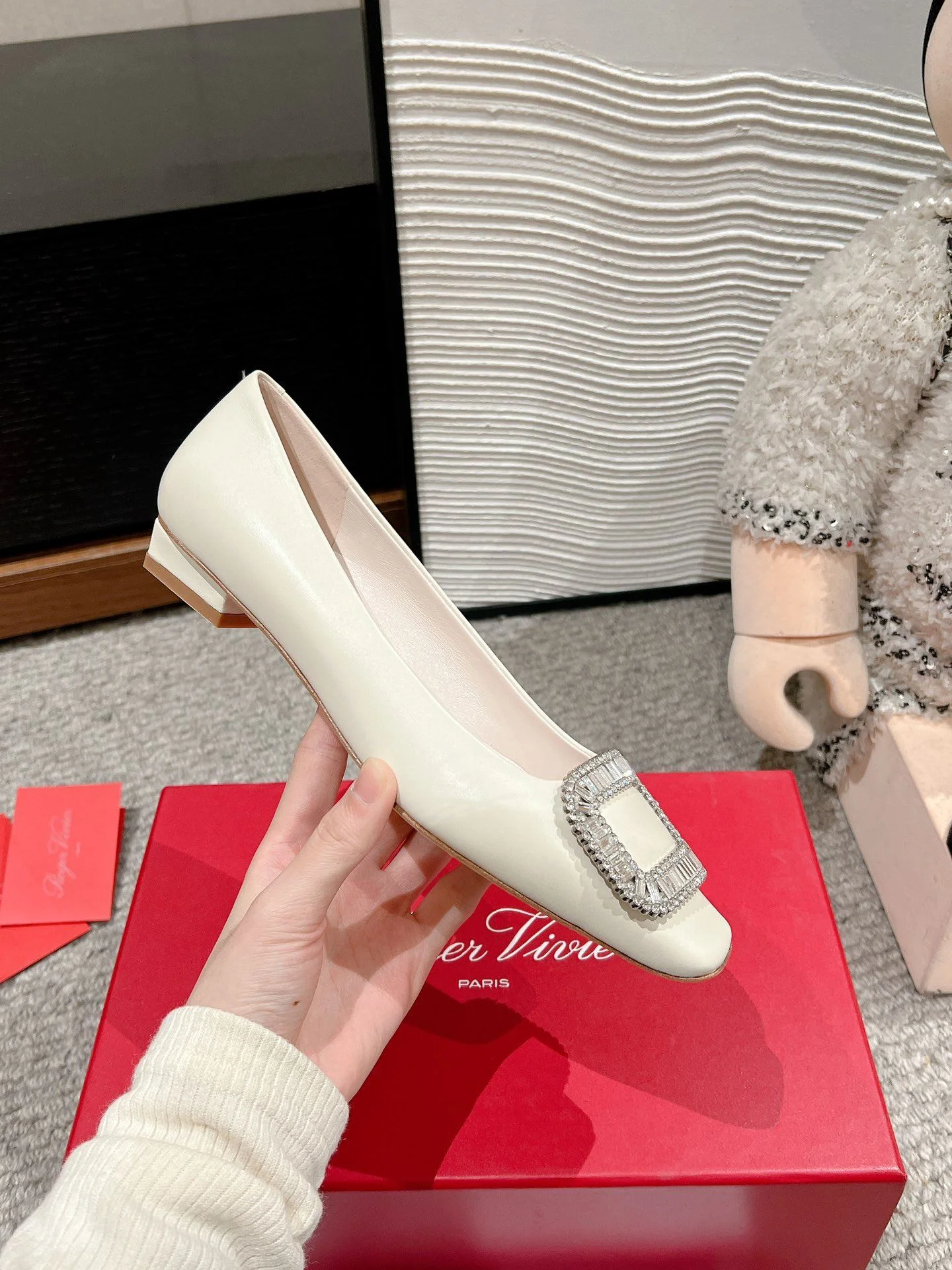 Roger Vivier Shoes Flexible 5825