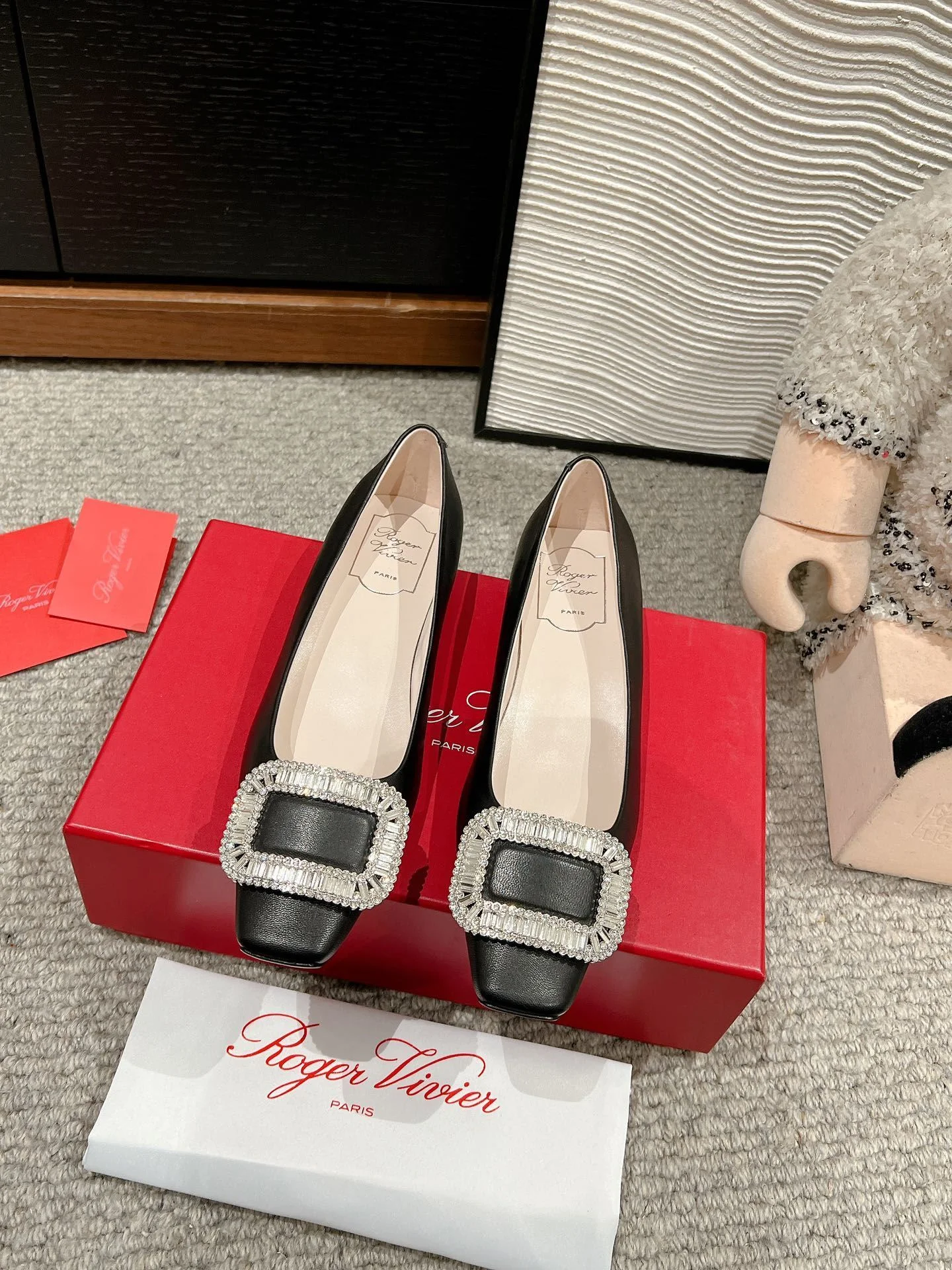 Elegant Roger Vivier Shoes 5884