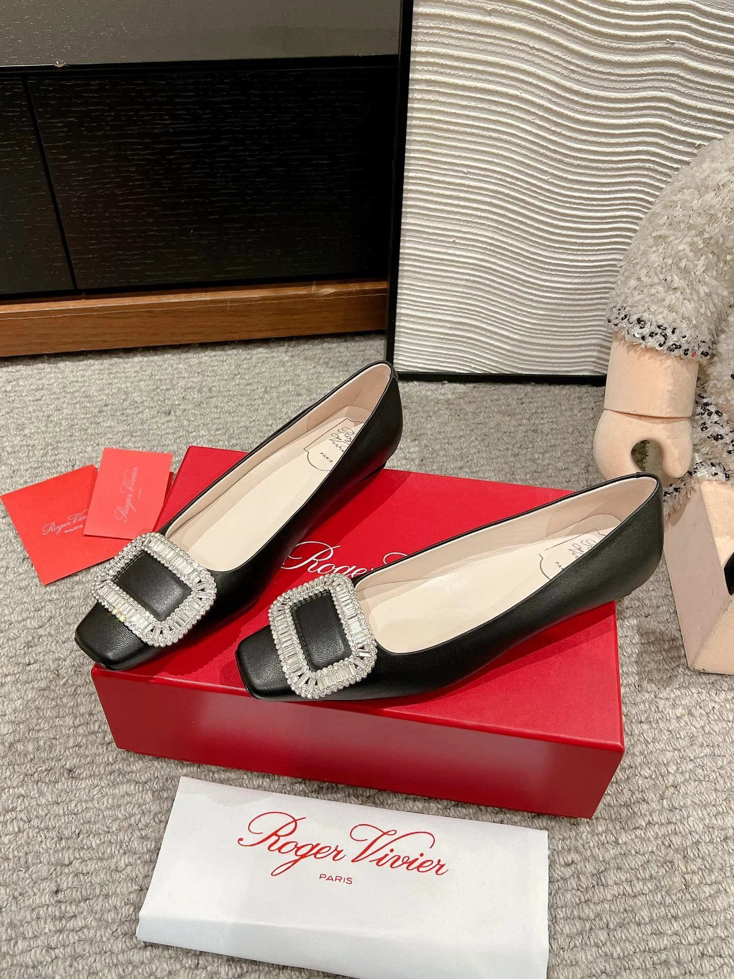 Elegant Roger Vivier Shoes 5884