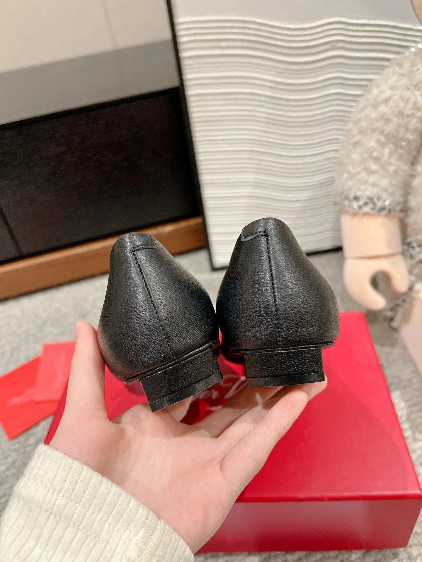 Elegant Roger Vivier Shoes 5884