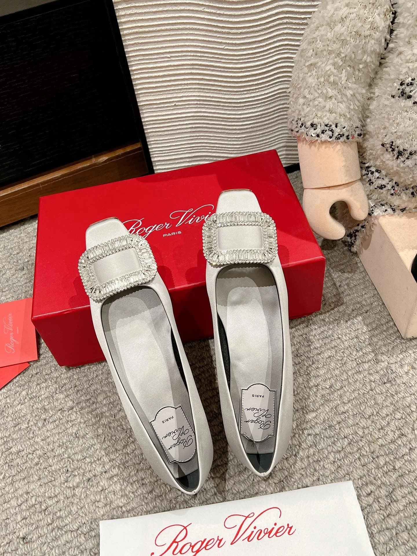 Roger Vivier Shoes Refined 5851