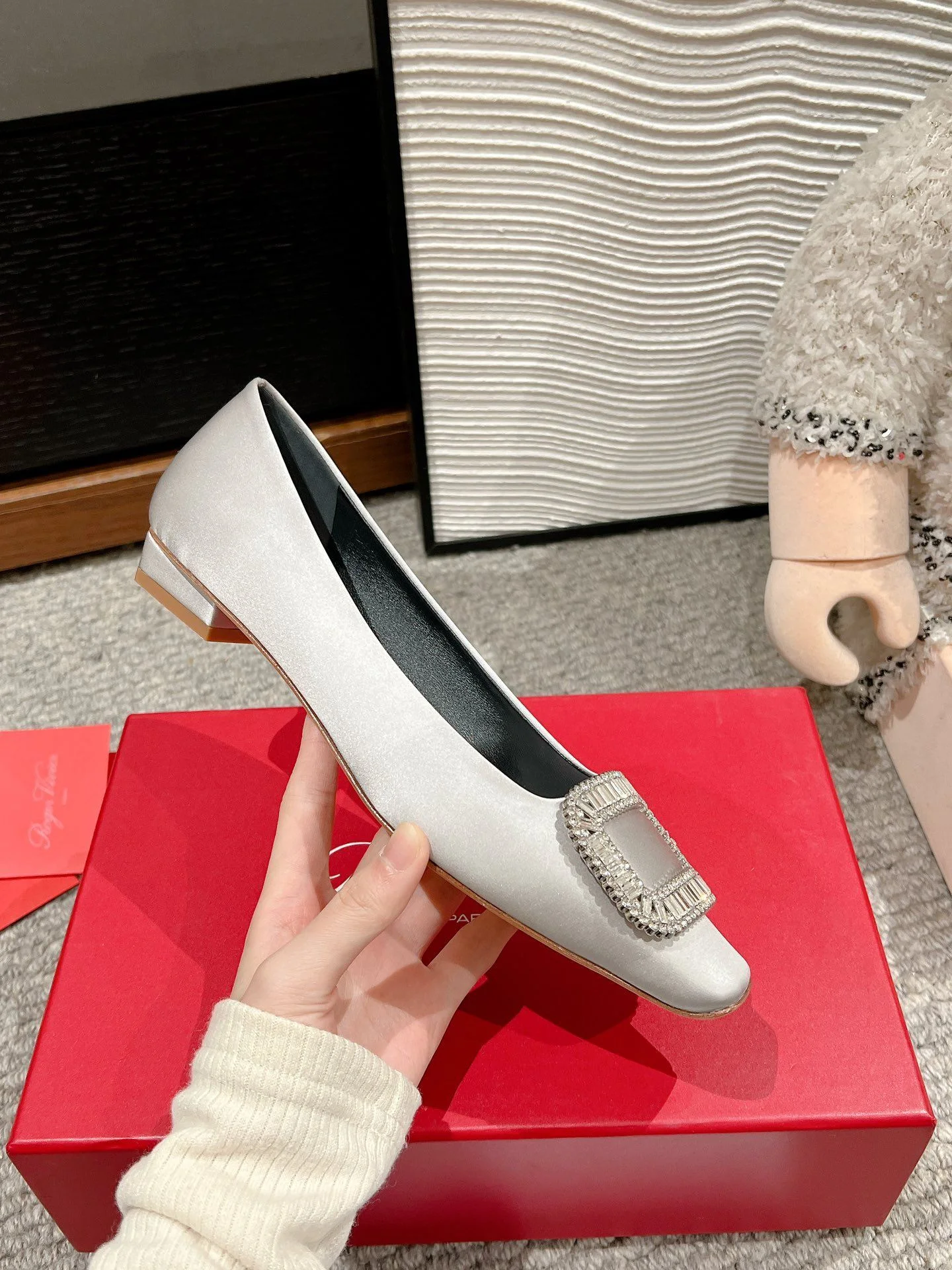 Roger Vivier Shoes Refined 5851