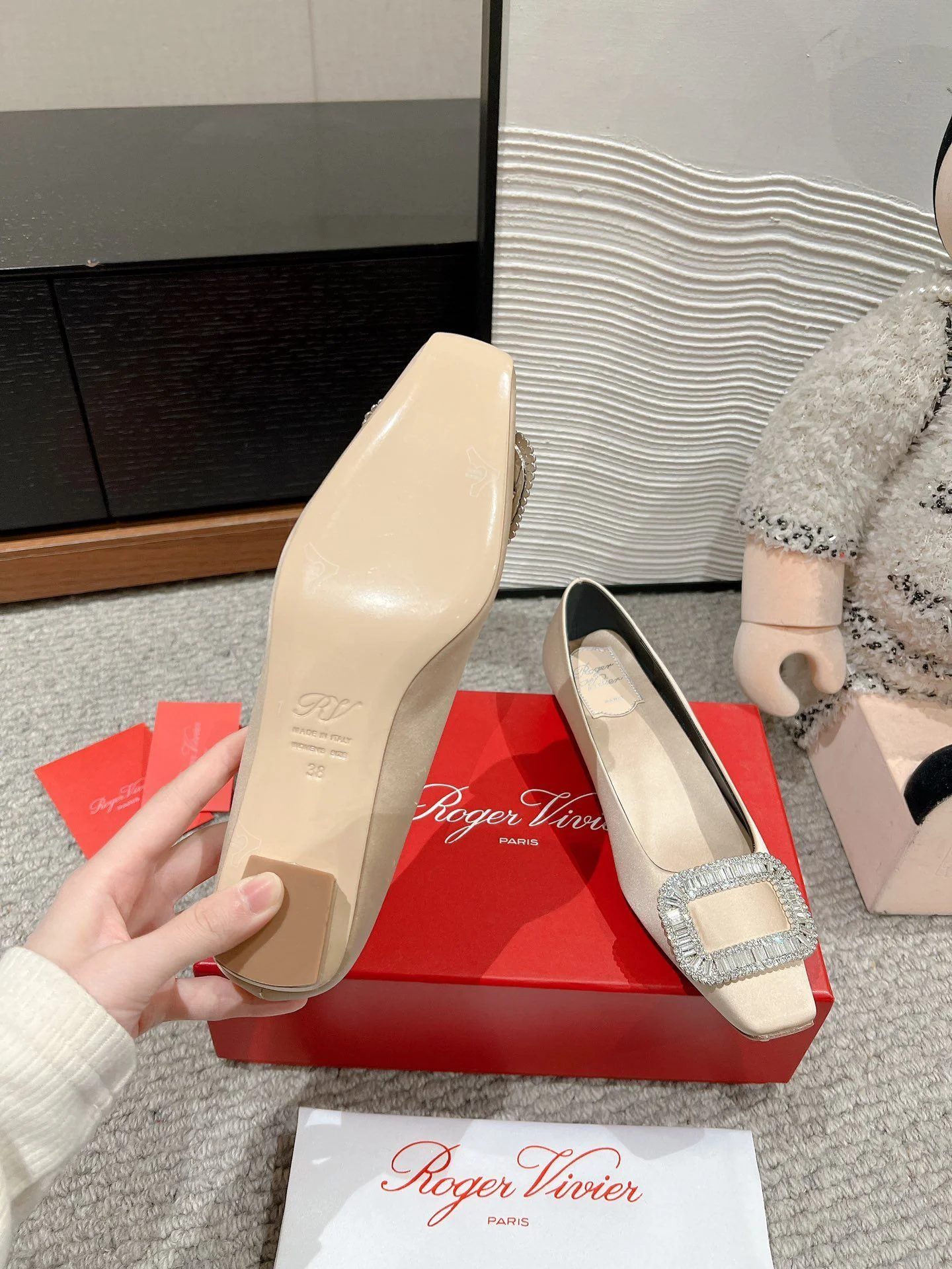 EyeCatching Roger Vivier Shoes 5818