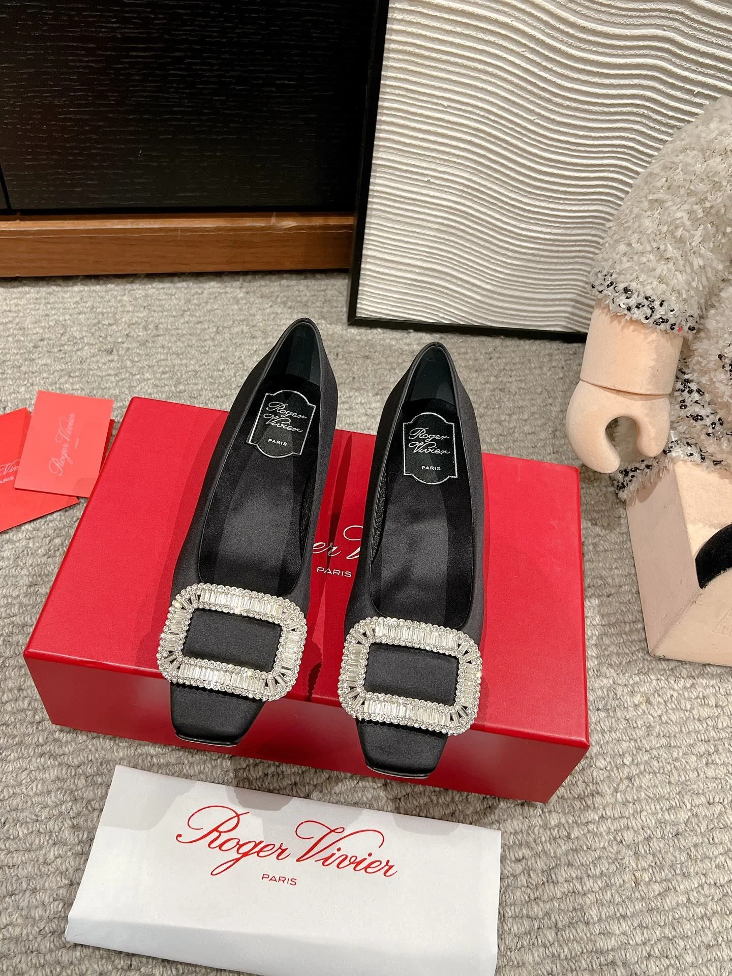 EasyCare Roger Vivier Shoes 5861