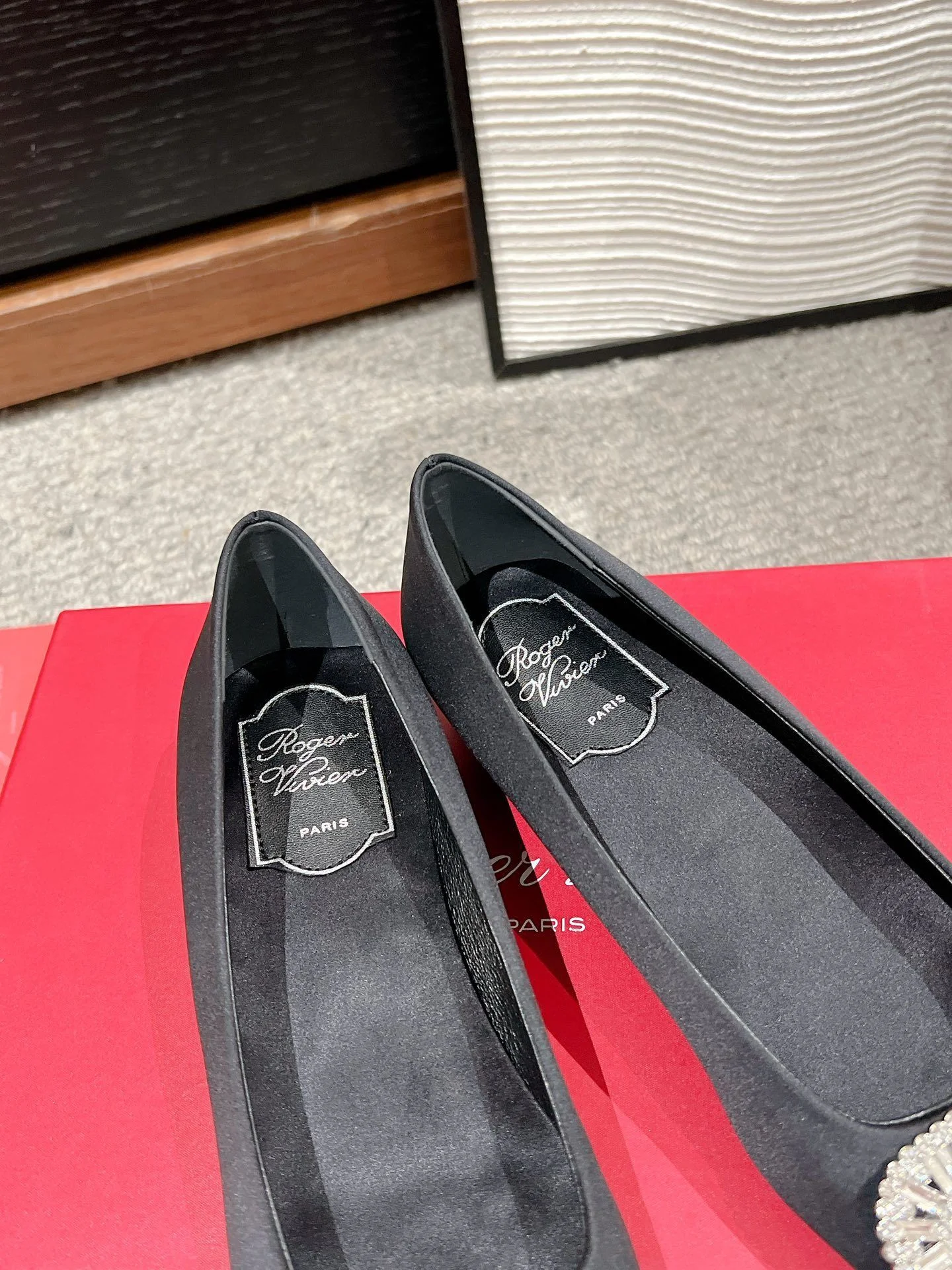 EasyCare Roger Vivier Shoes 5861