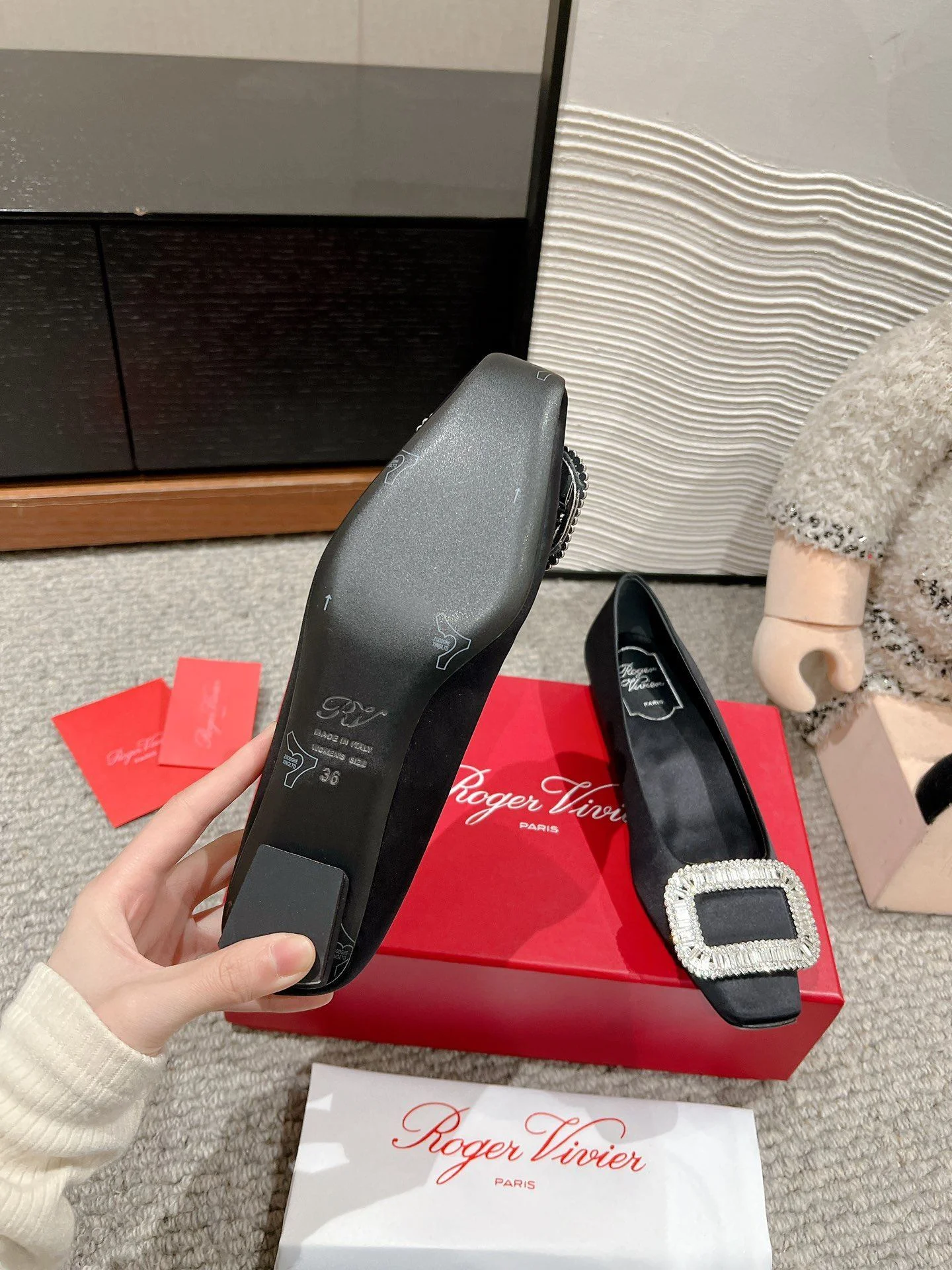 EasyCare Roger Vivier Shoes 5861