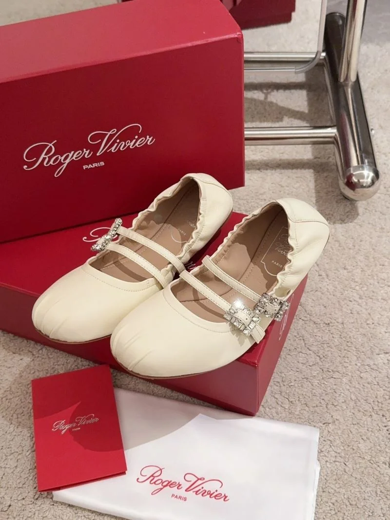 Roger Vivier Shoes Unique 5811
