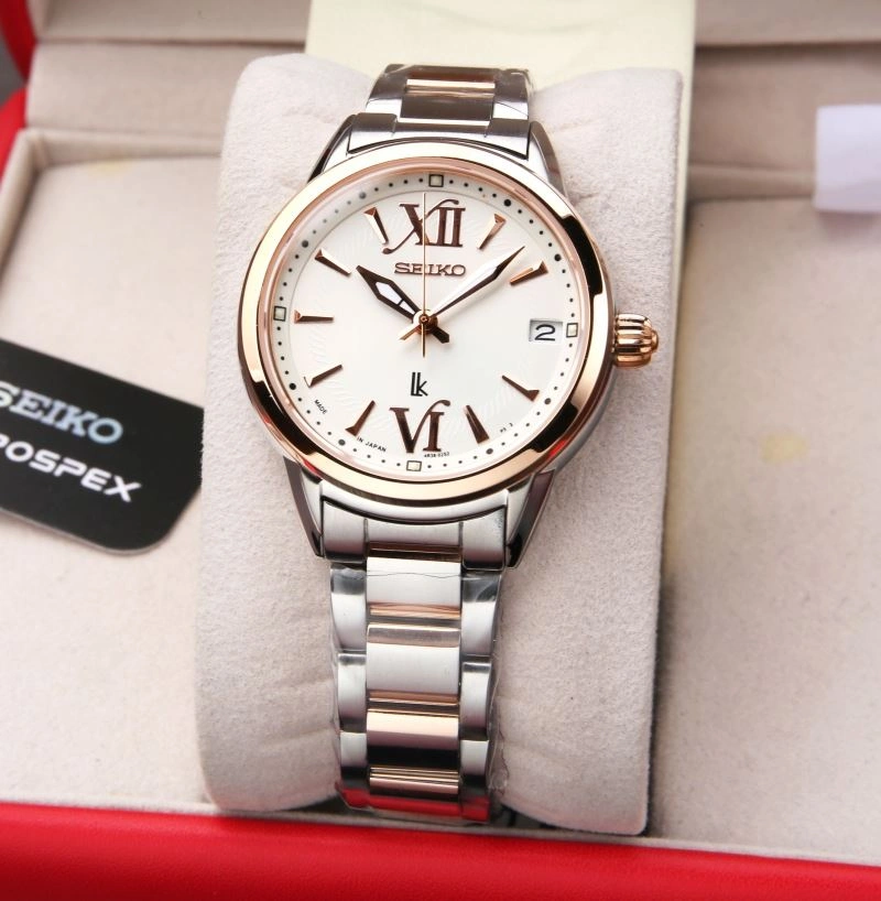 Sporty SEIKO Watches 202796