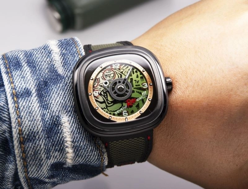 SEVENFRIDAY Watches TimelessDesign 202862