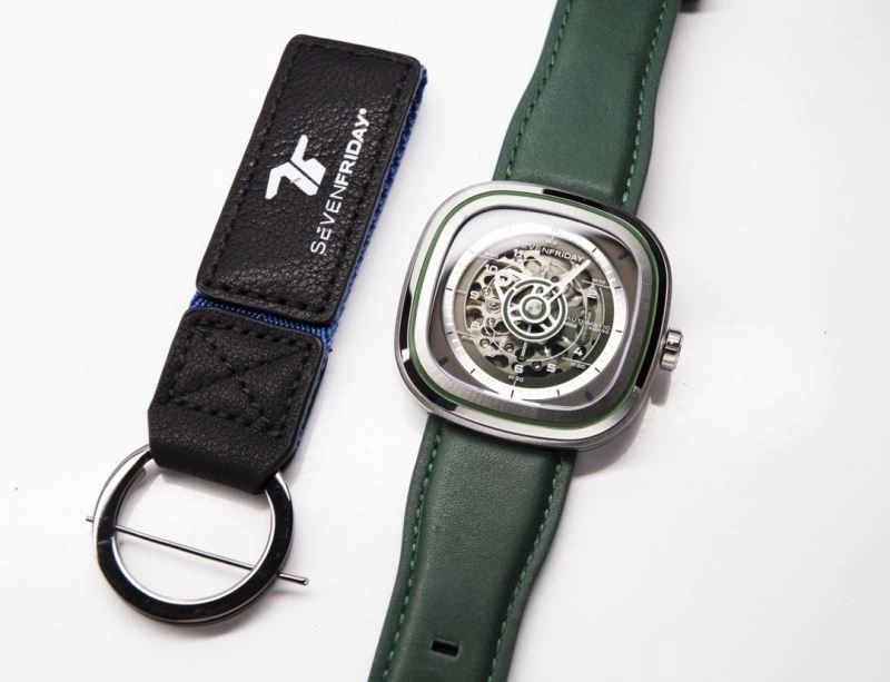 WrinkleFree SEVENFRIDAY Watches 202833
