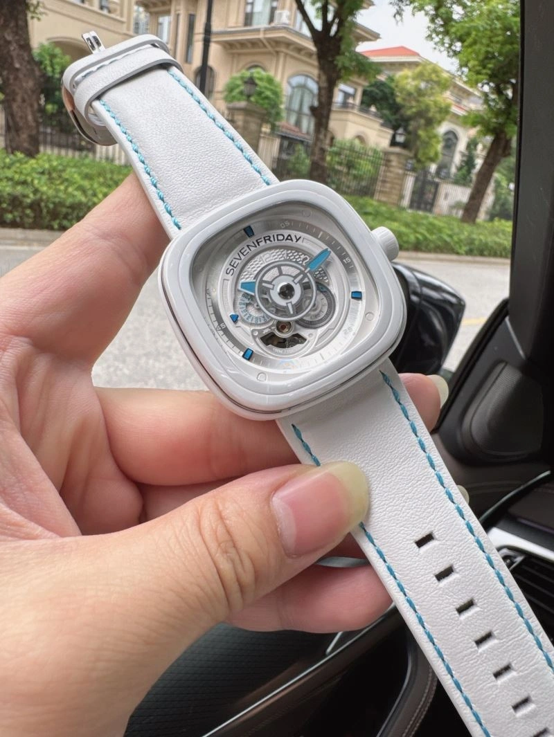 SEVENFRIDAY Watches Comfortable 202858