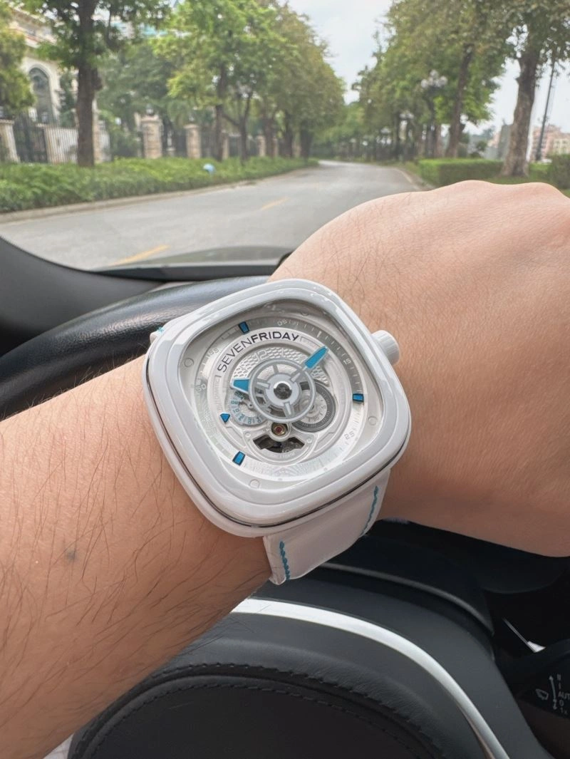 SEVENFRIDAY Watches Comfortable 202858