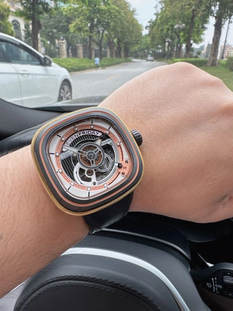 SEVENFRIDAY Watches Casual 202831